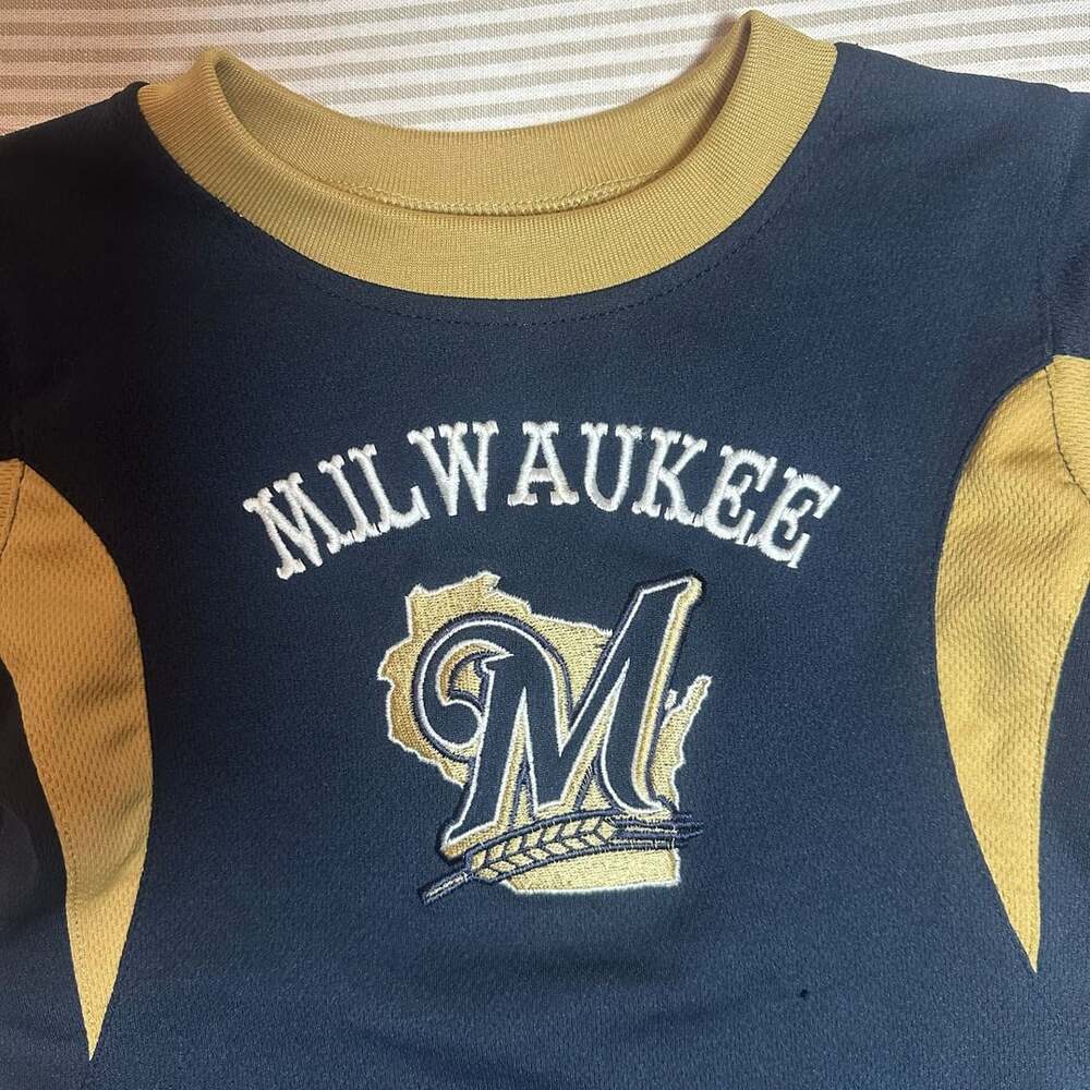 Colorblock Milwaukee Brewers Toddler Size 2T T-Shirt - Picture 4 of 7